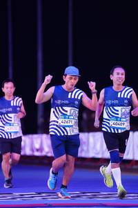 BIB: 
                            <button type="button" onclick="openModal(24090259)" class="btn btn-primary btn-sm float-right btn-popup" data-toggle="modal" data-target=".modal-high-quality">
                        <i class="fas fa-shopping-cart"></i> Add to Cart
                    </button>
                                            <button type="button" onclick="isThisMe(24090259, true)" class="btn btn-success btn-sm float-right btn-popup btn-isme hidden" data-toggle="tooltip" data-placement="bottom" title="นี่คือรูปของคุณใช่ไหม คลิกที่นี่เพื่อเอาเข้าอัลบั้ม">
                        <i class="fas fa-plus"></i> Add to album
                    </button>
                    <button type="button" onclick="isThisMe(24090259, false)" class="btn btn-warning btn-sm float-right btn-popup btn-isnotme hidden">
                        <i class="fas fa-ban"></i> Remove from album
                    </button>